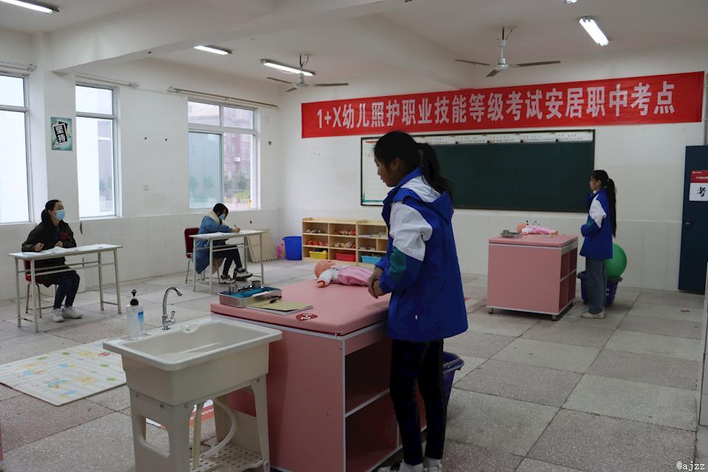 4b27aa41a3fe4b19b3786a44a4d5f078.jpg 4b27aa41a3fe4b19b3786a44a4d5f078.jpg